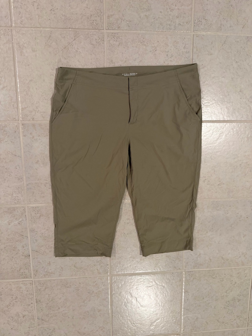 COLUMBIA Hiking Capris